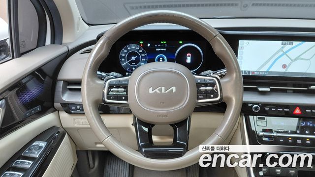Kia Canival 2023 — photo 19