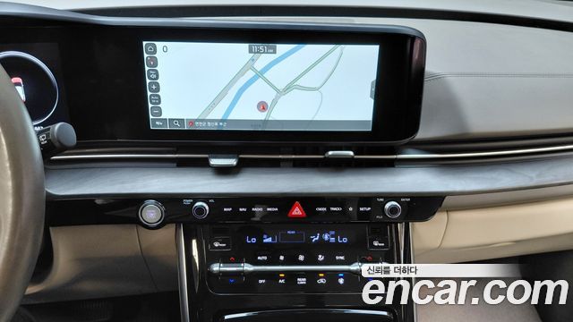 Kia Canival 2023 — photo 20