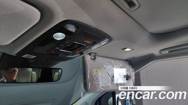 Kia Canival 2023 — photo 25
