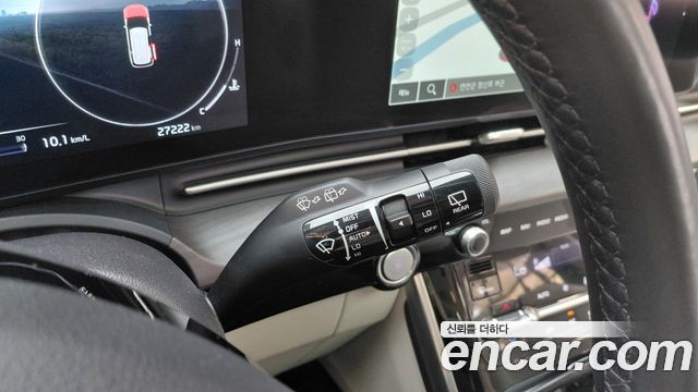 Kia Canival 2023 — photo 30