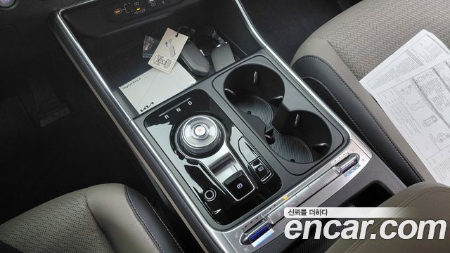 Kia Canival 2024 — photo 12