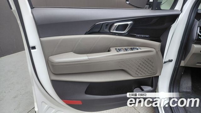 Kia Canival 2024 — photo 14