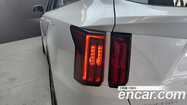 Kia Sorento 2023 — photo 9