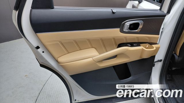 Kia Sorento 2023 — photo 15
