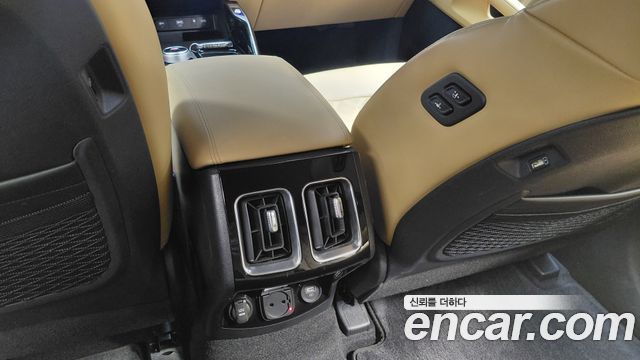 Kia Sorento 2023 — photo 31