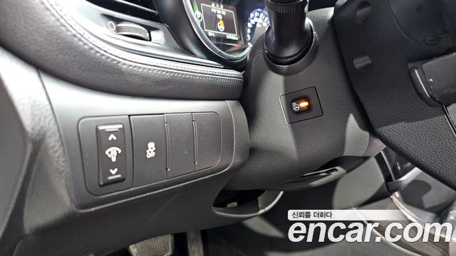 Kia K5 2014 — photo 28
