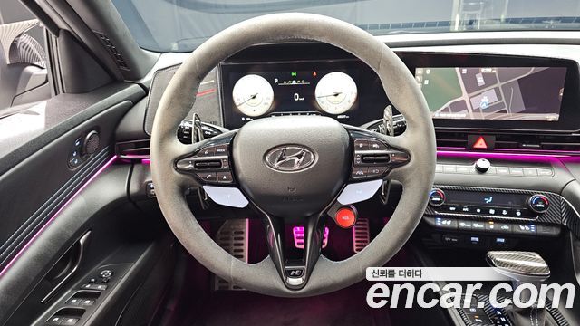 Hyundai AVANTE 2022 — photo 19