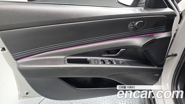 Hyundai AVANTE 2022 — photo 14