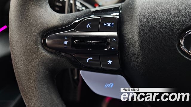 Hyundai AVANTE 2022 — photo 28