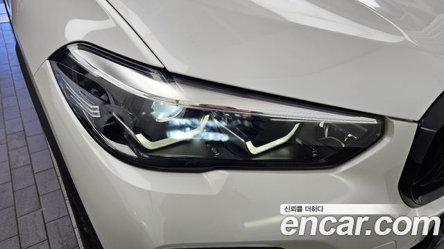 BMW X5 2021 — photo 8