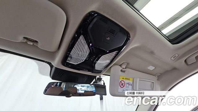BMW X5 2021 — photo 34