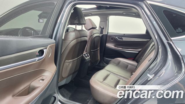 Hyundai Grandeur 2018 — photo 11