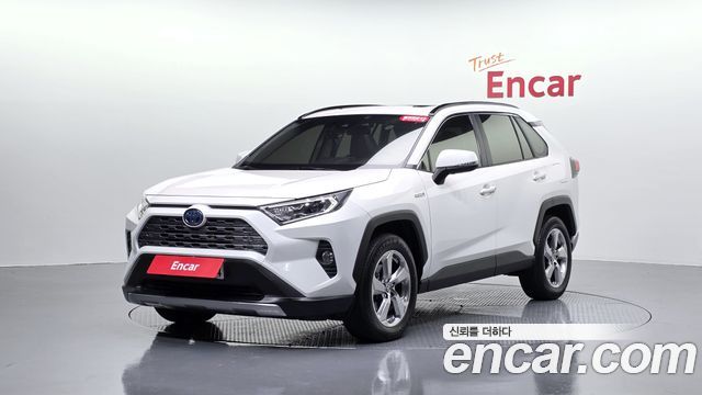 Toyota RAV4 2021 — photo 34