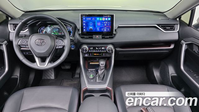 Toyota RAV4 2021 — photo 10