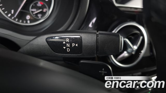 Mercedes-Benz B-Class 2015 — photo 9