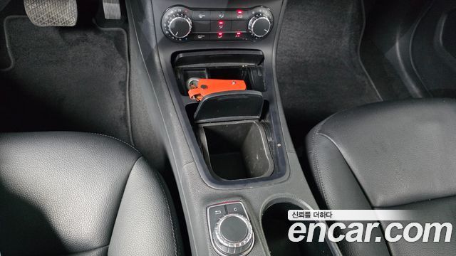 Mercedes-Benz B-Class 2015 — photo 18