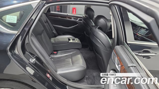Hyundai Genesis 2014 — photo 18