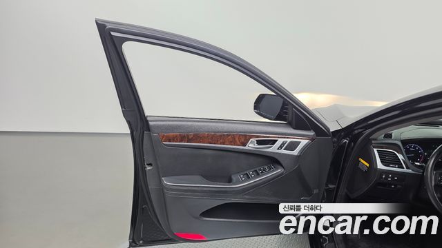 Hyundai Genesis 2014 — photo 14
