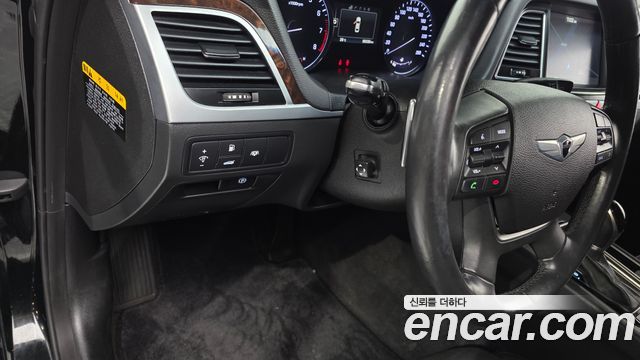 Hyundai Genesis 2014 — photo 29