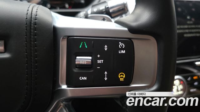 Land Rover Discovery 2022 — photo 34