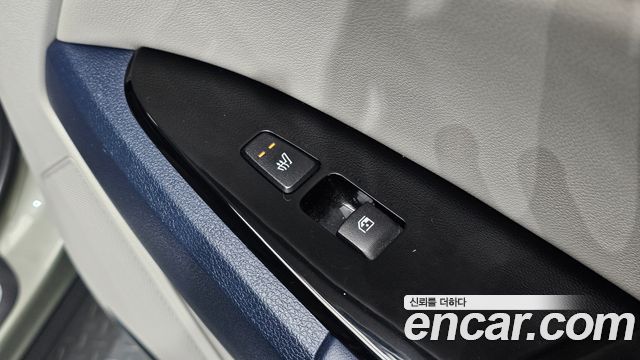 Kia Sportage 2023 — photo 23