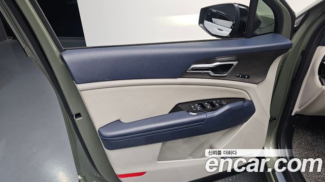 Kia Sportage 2023 — photo 14