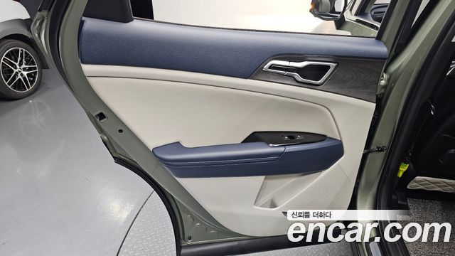 Kia Sportage 2023 — photo 15