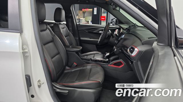 Chevrolet Korea Trailblazer 2022 — photo 11