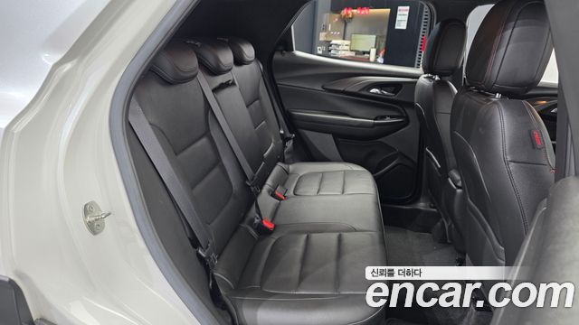Chevrolet Korea Trailblazer 2022 — photo 12