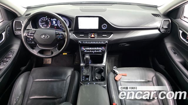 Hyundai Grandeur 2017 — photo 10