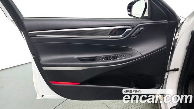 Hyundai Grandeur 2017 — photo 14