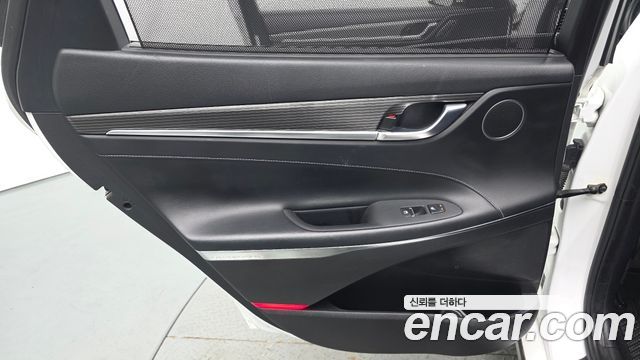 Hyundai Grandeur 2017 — photo 15
