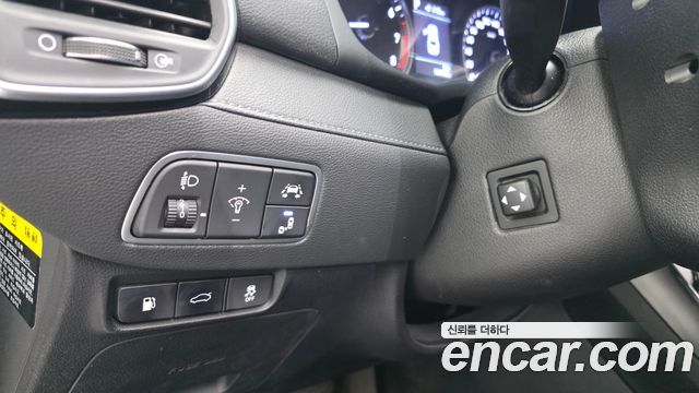 Hyundai Grandeur 2017 — photo 28