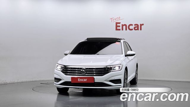 Volkswagen Jetta 2021 — photo 3