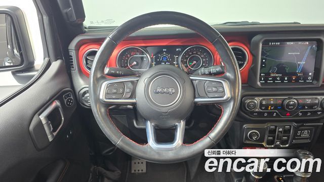 Jeep Wrangler 2020 — photo 18