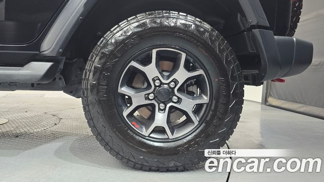Jeep Wrangler 2020 — photo 7
