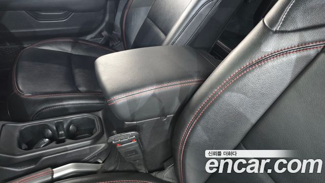 Jeep Wrangler 2020 — photo 32