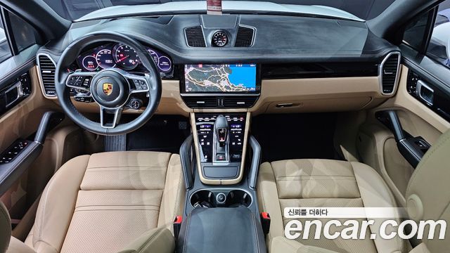 Porsche Cayenne 2021 — photo 10