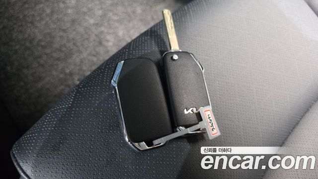 Kia K3 2022 — photo 18