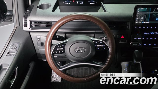 Hyundai Staria 2024 — photo 19