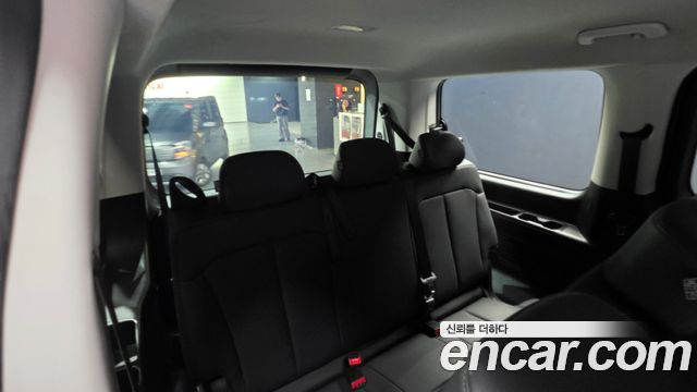 Hyundai Staria 2024 — photo 16