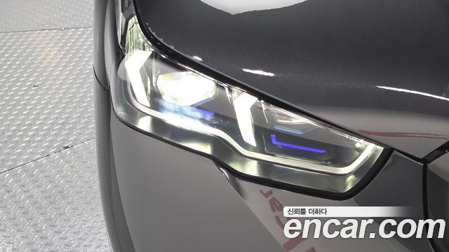 BMW 5-Series 2025 — photo 8