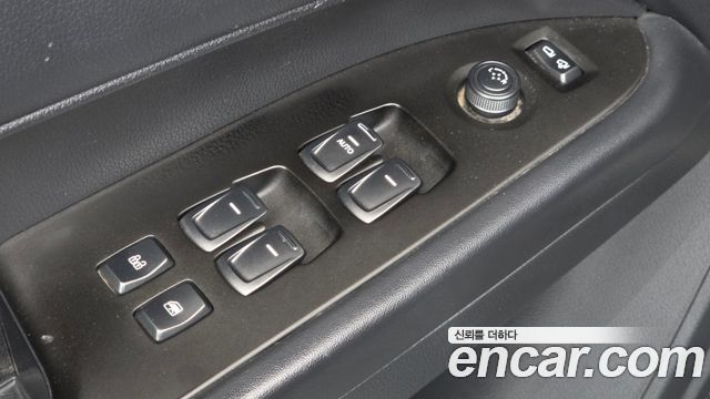KG Mobility Rexton 2019 — photo 29