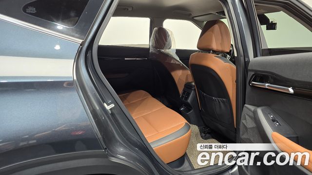 Kia Seltos 2023 — photo 11