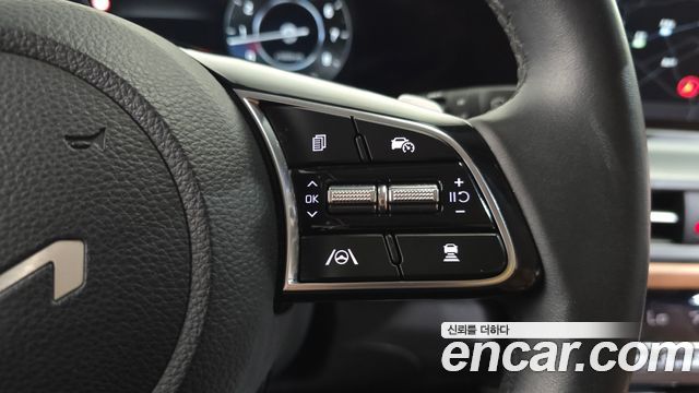 Kia Seltos 2023 — photo 16
