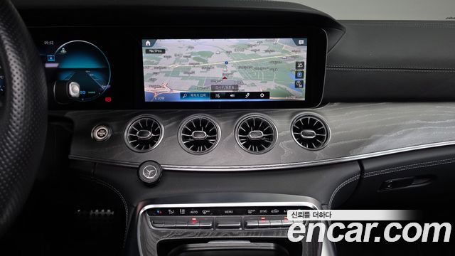 Mercedes-Benz AMG GT 2023 — photo 19