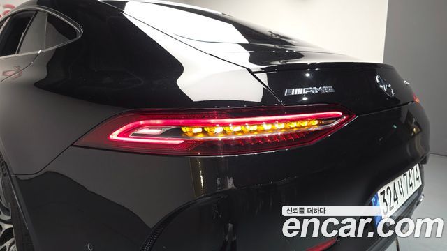 Mercedes-Benz AMG GT 2023 — photo 9