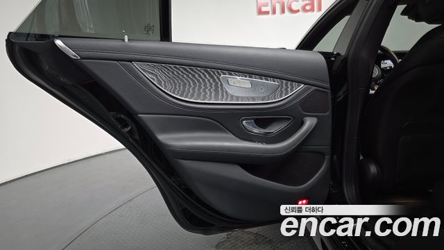 Mercedes-Benz AMG GT 2023 — photo 15
