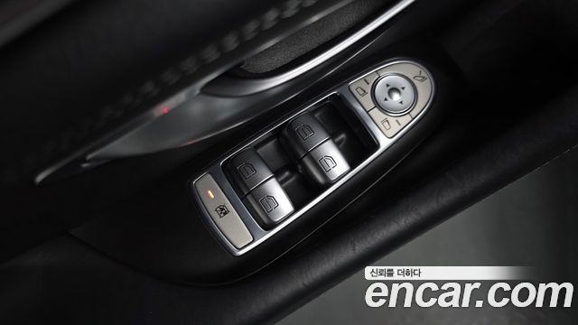 Mercedes-Benz AMG GT 2023 — photo 27