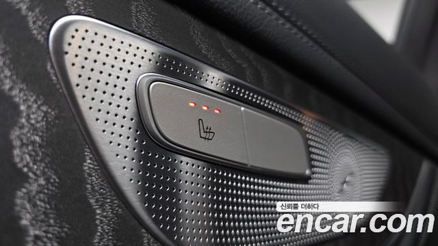 Mercedes-Benz AMG GT 2023 — photo 30